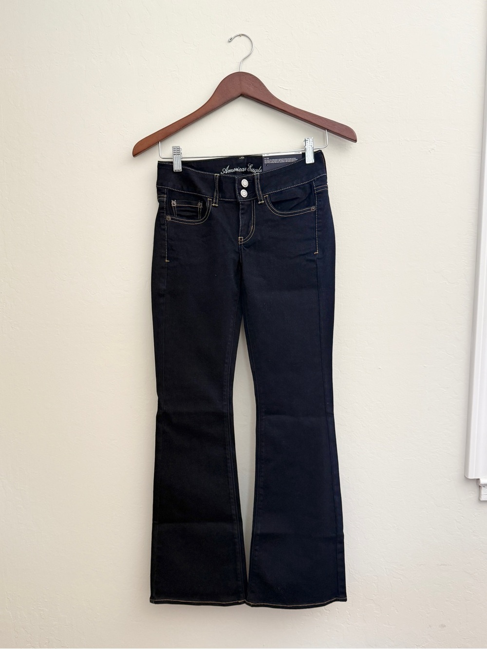 American Eagle Outfitters Y2K Low Rise Slim Flared Jeans size 0 Short